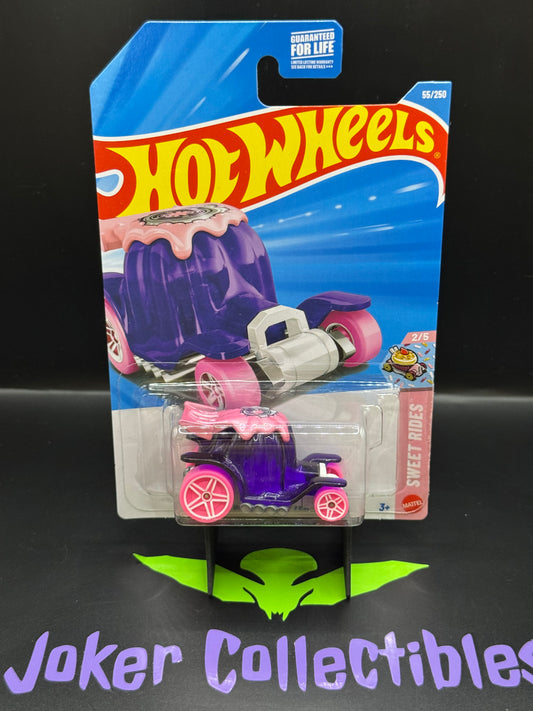 Hot Wheels 2026 Purple Pink Dessert Drifter 55/250 Sweet Rides 2/5 D Case