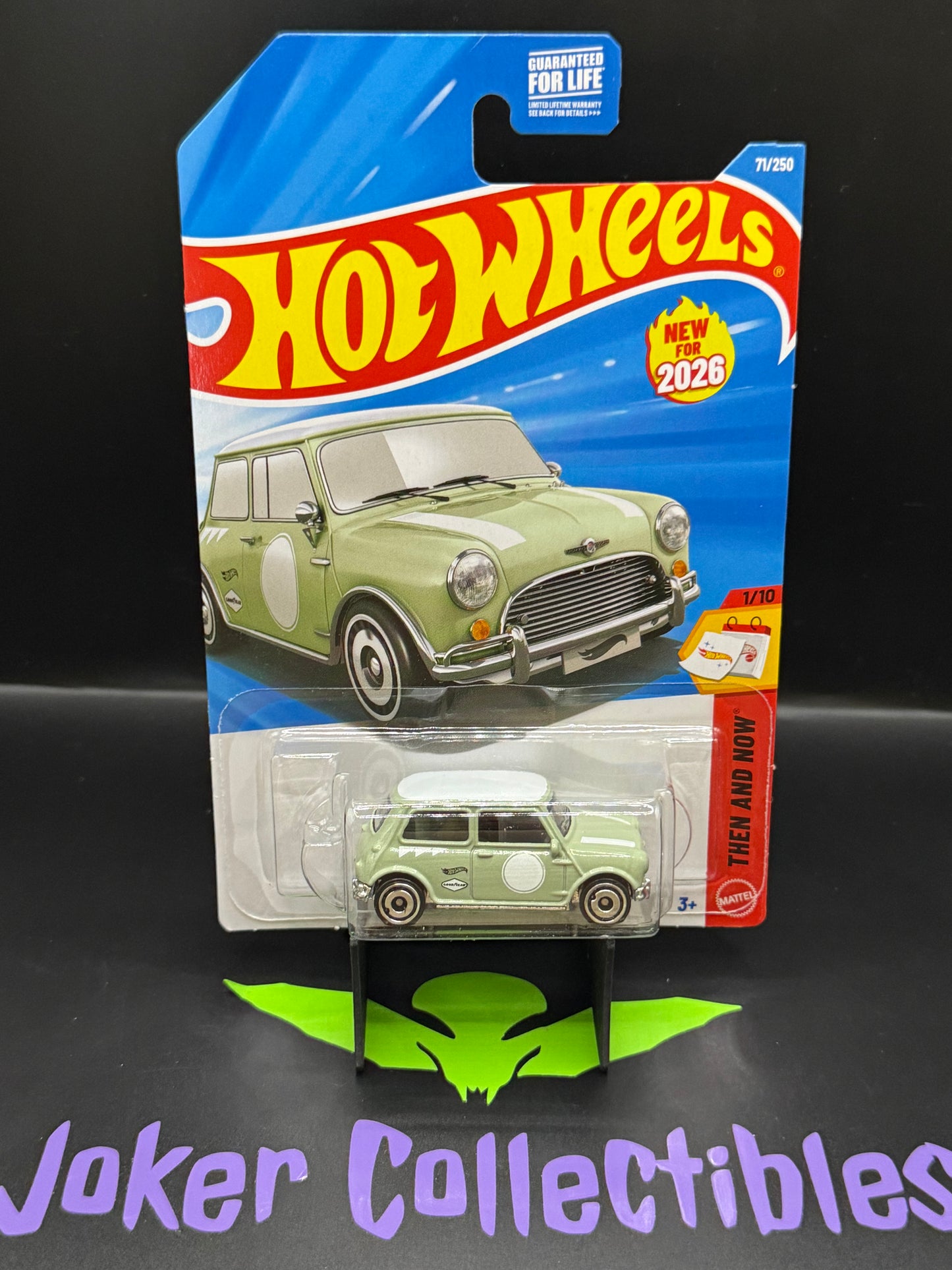 Hot Wheels 2026 Green Austin Mini Cooper S 71/250 Then and Now 1/10 D Case