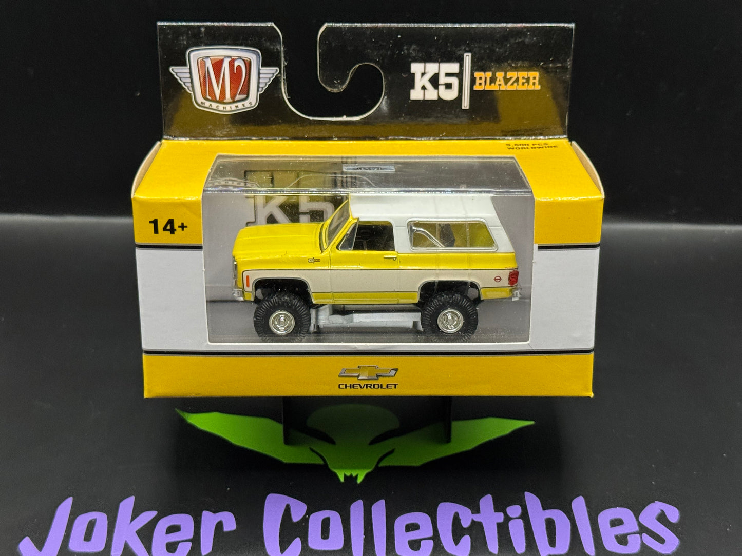 M2 Machines Yellow 1974 Chevrolet K5 Blazer R75 23-18