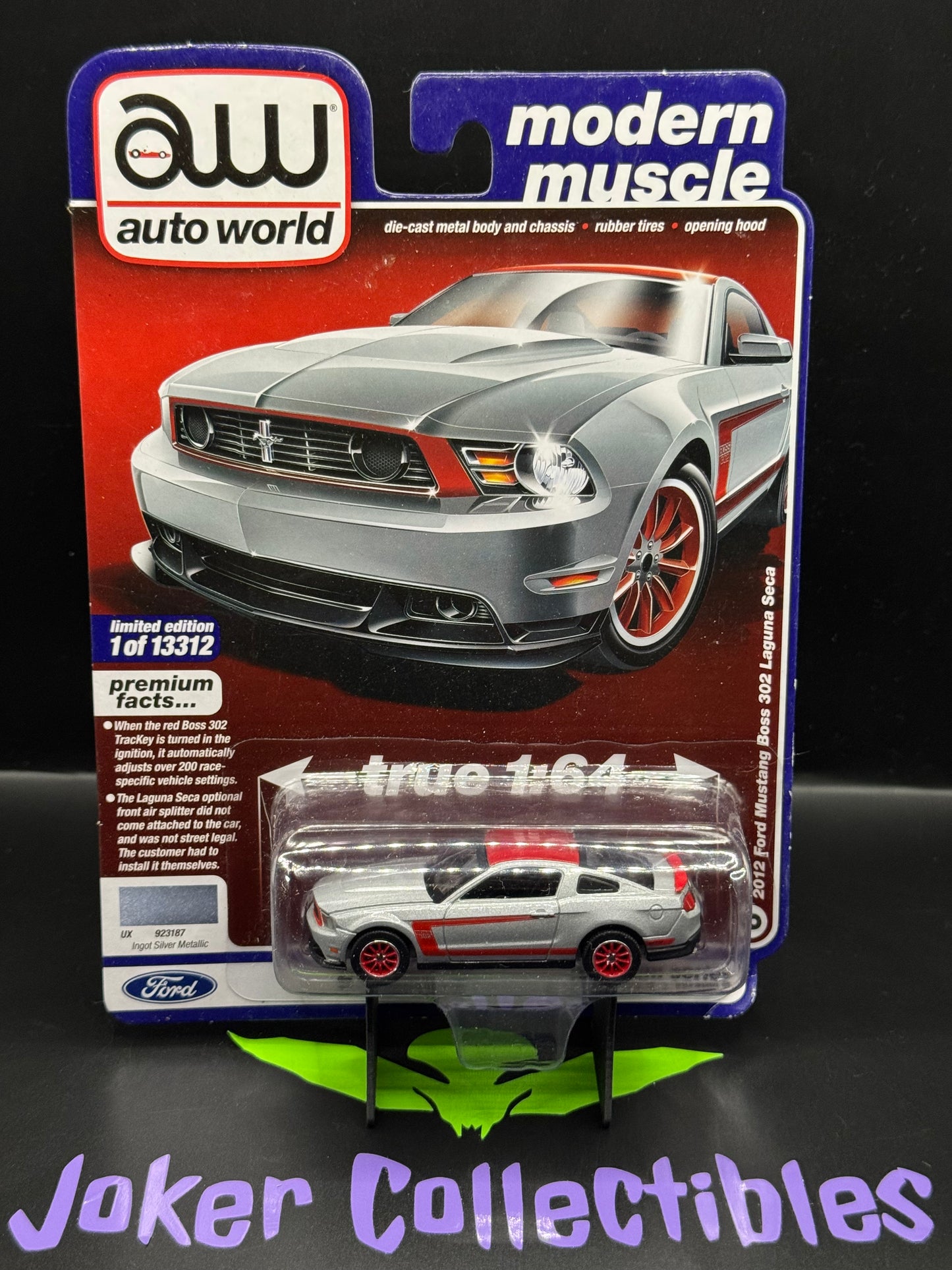 (1) Auto World Modern Muscle 2012 Ford Mustang Boss 302 Laguna Seca Ingot Silver Metallic #6