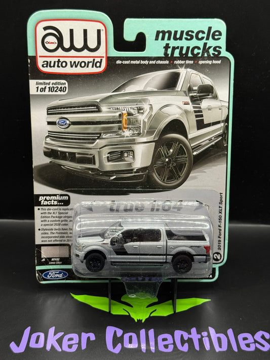 Auto World Muscle Trucks 2019 Ford F-150 XLT Sport Iconic Silver #2 (1)