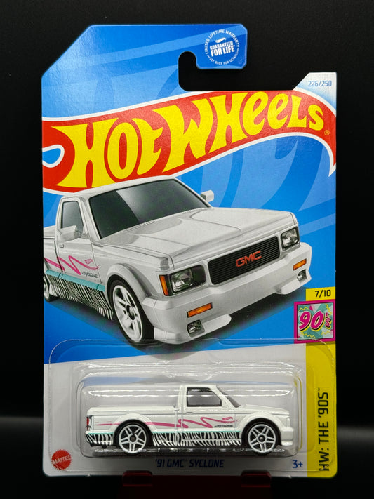 Hot Wheels 2024 White '91 GMC Syclone # 226/250 HW: The '90s # 7/10 - M Case