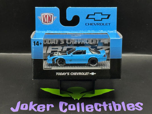 M2 Machines Blue 1985 Chevrolet Camaro IROC-Z R106 25-108