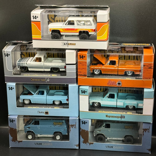 M2 Machines Squarebody Syndicate Release 3 Set WMTS18 with 2 Van Variants