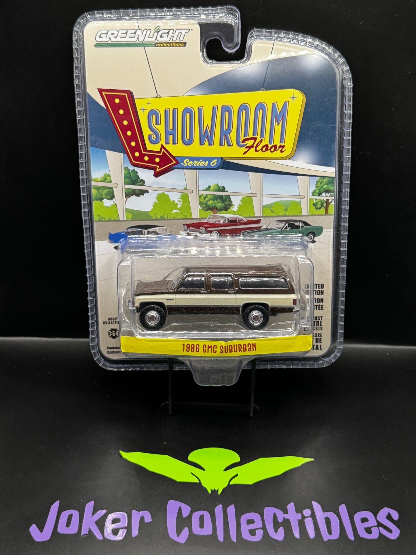 Greenlight Showroom Floor Series 6 1986 GMC Suburban