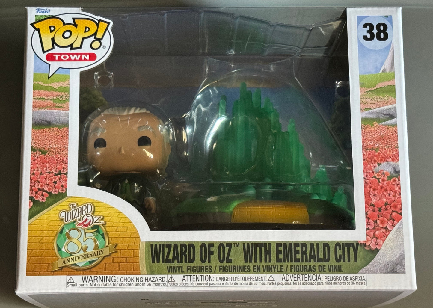 The Wizard of Oz with Emerald City 85th Anniversary Pop! Town # 38