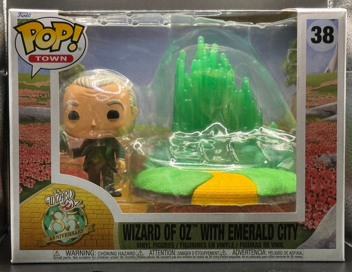 The Wizard of Oz with Emerald City 85th Anniversary Pop! Town # 38