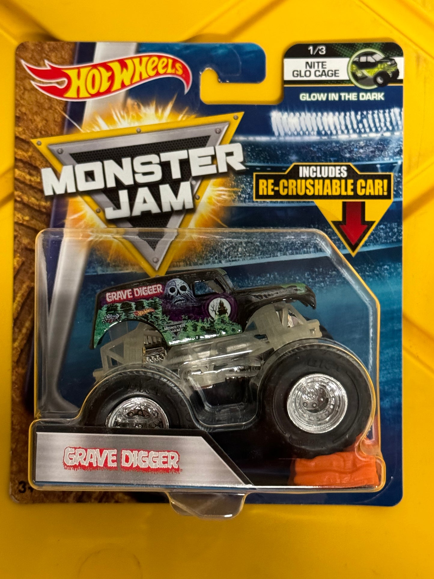 Hot Wheels Monster Jam Grave Digger Nite Glo Cage # 1/3