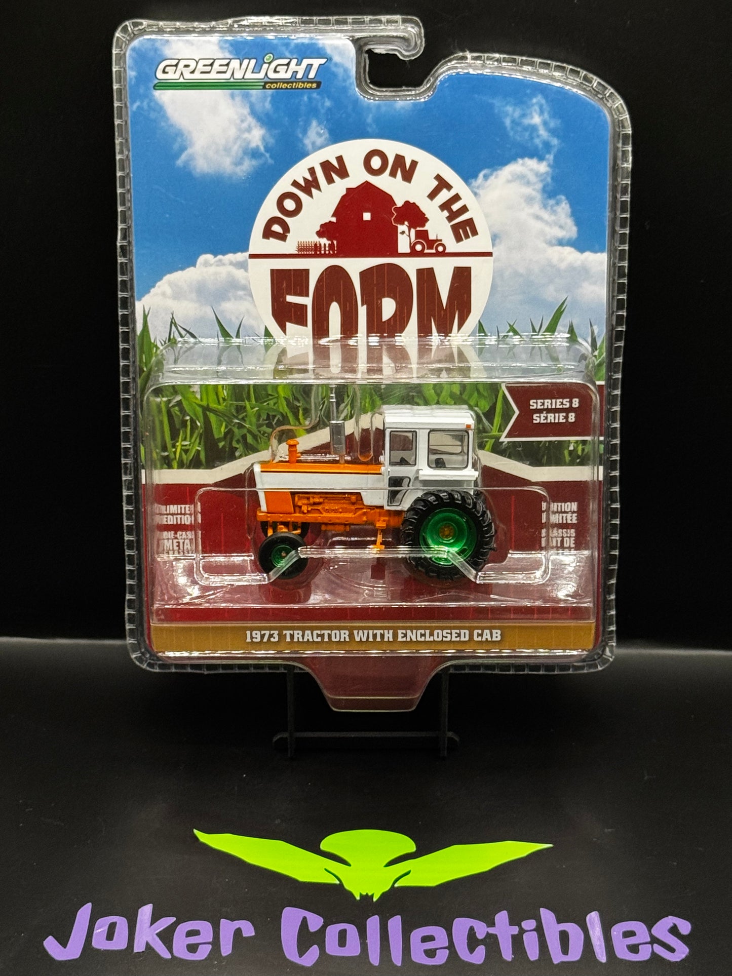 Greenlight Down on the Farm Series 8 Chase Green Machine 1973 Tractor with Enclosed Cab