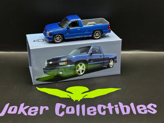 Paragon Models PARA64 1:64 2006 Chevrolet Silverado Single Cab Ming Blue
