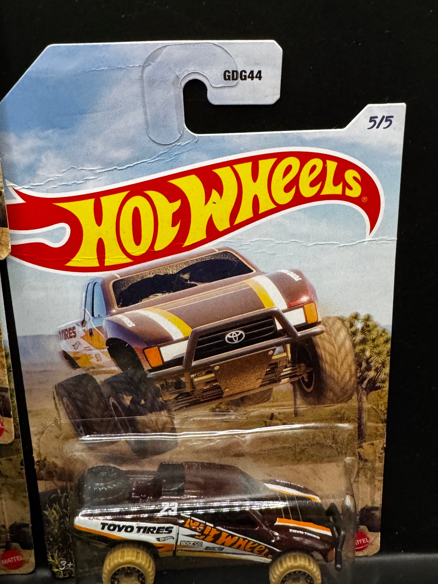 Hot Wheels 2023 Mud Runners Series Full Set of 5 GDG44