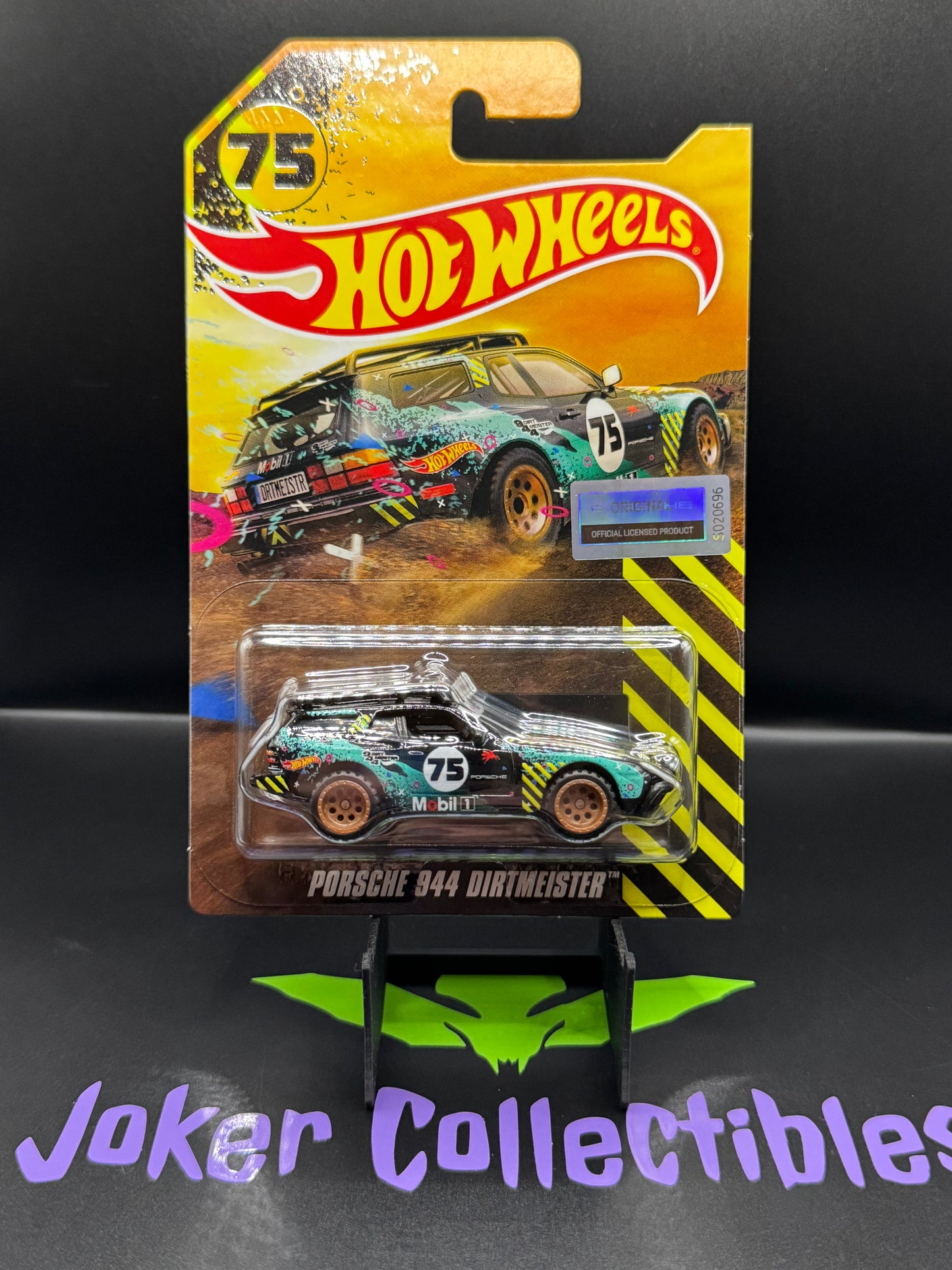 Hot Wheels 2024 RLC Creations Exclusive Mobil 1 Porsche Dirtmeister 944 Legends Tour (1)