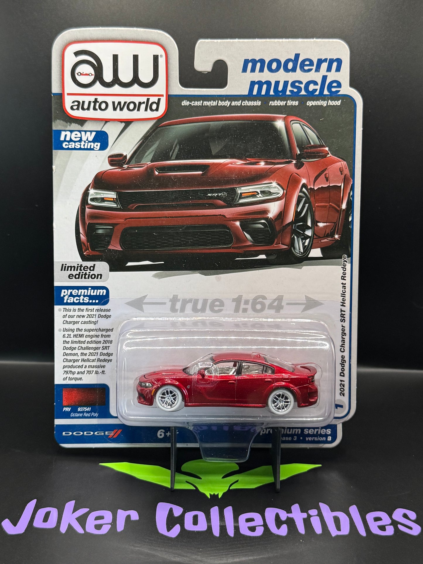 Auto World (AW) Modern Muscle Ultra Red Chase 2021 Dodge Charger SRT Hellcat Redeye