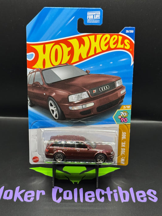 Hot Wheels 2025 '94 Audi Avant RS2 # 29/250 HW: '70s Vs. '90s # 2/10 - B Case