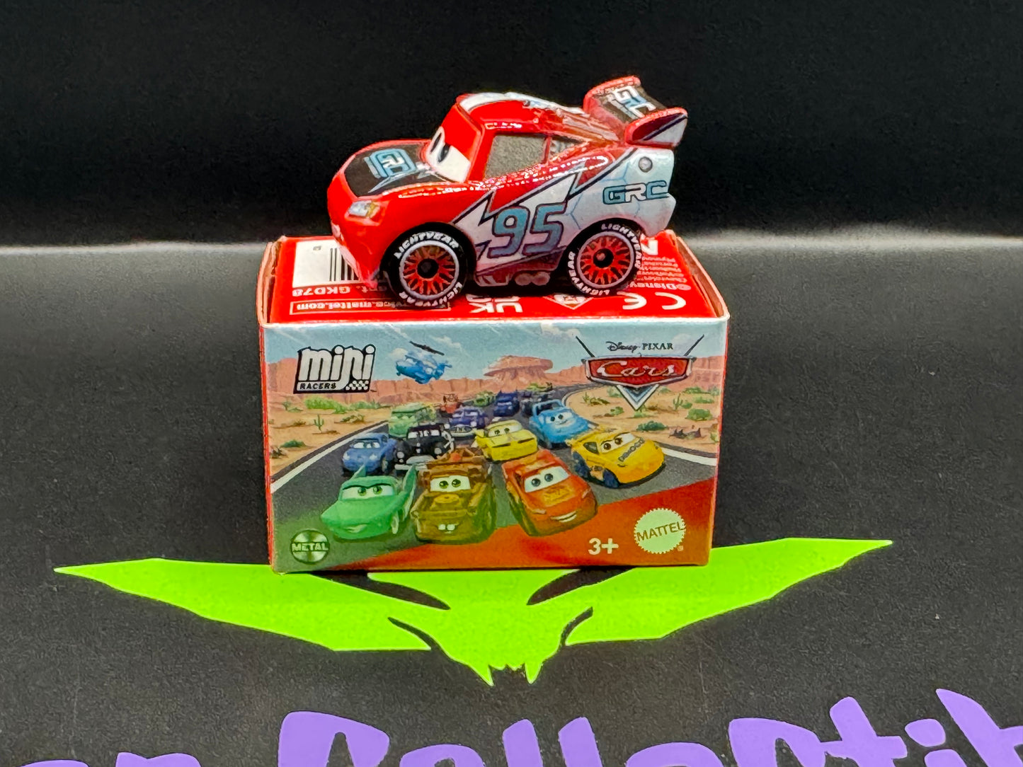 Disney Pixar Cars 2025 Mystery Mini Racers GRC Series 1 # 1 Lightning McQueen