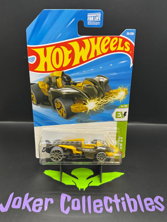 Hot Wheels 2026 Green Gold Wattzup 35/250 HW EV 4/10 H Case