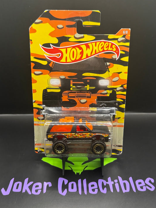 Hot Wheels Camouflage Series Chevy Blazer 4xx4 # 6/8