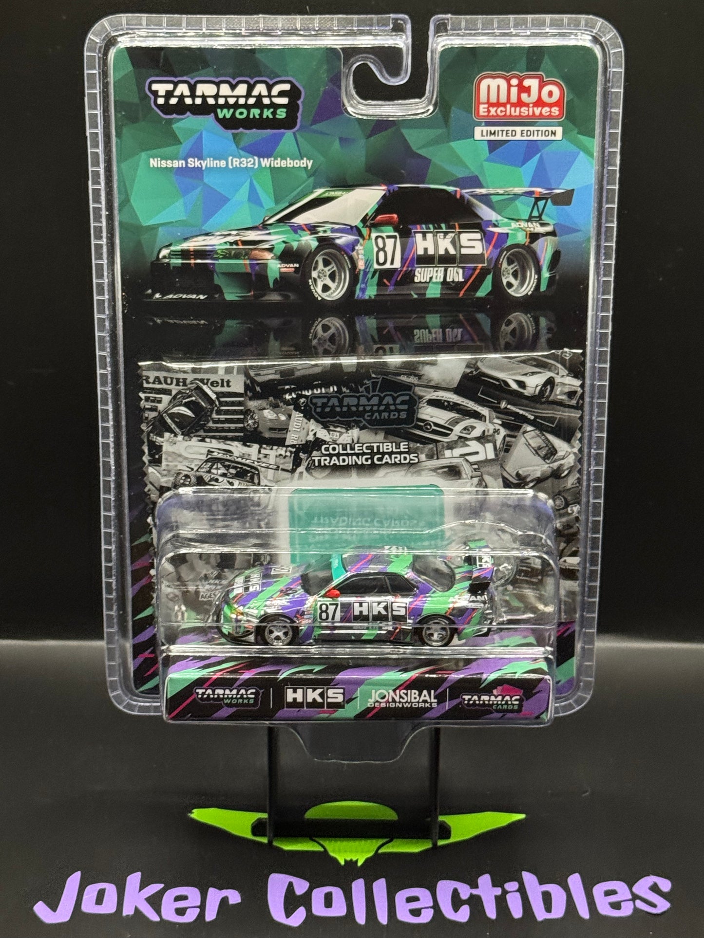 Tarmac Works Global64 Chase Nissan Skyline R32 Widebody JonSibal Designworks & HKS with Card Pack