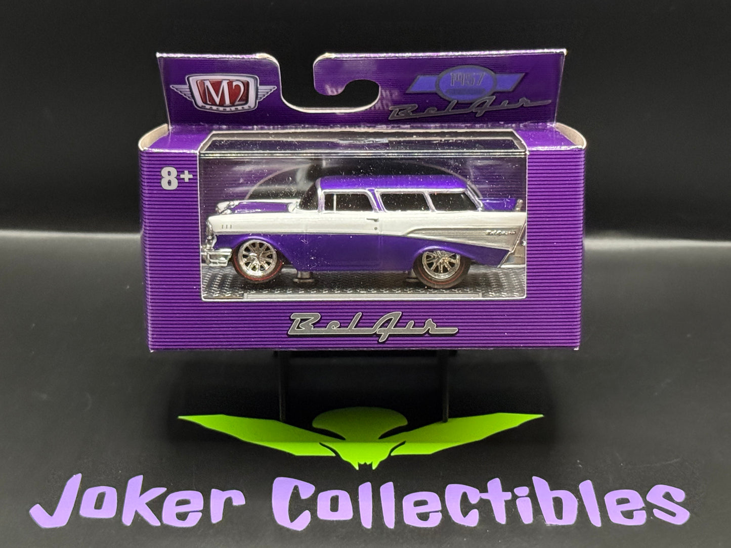 M2 Machines Ground Pounders Purple White 1957 Chevrolet Nomad R30 25-08