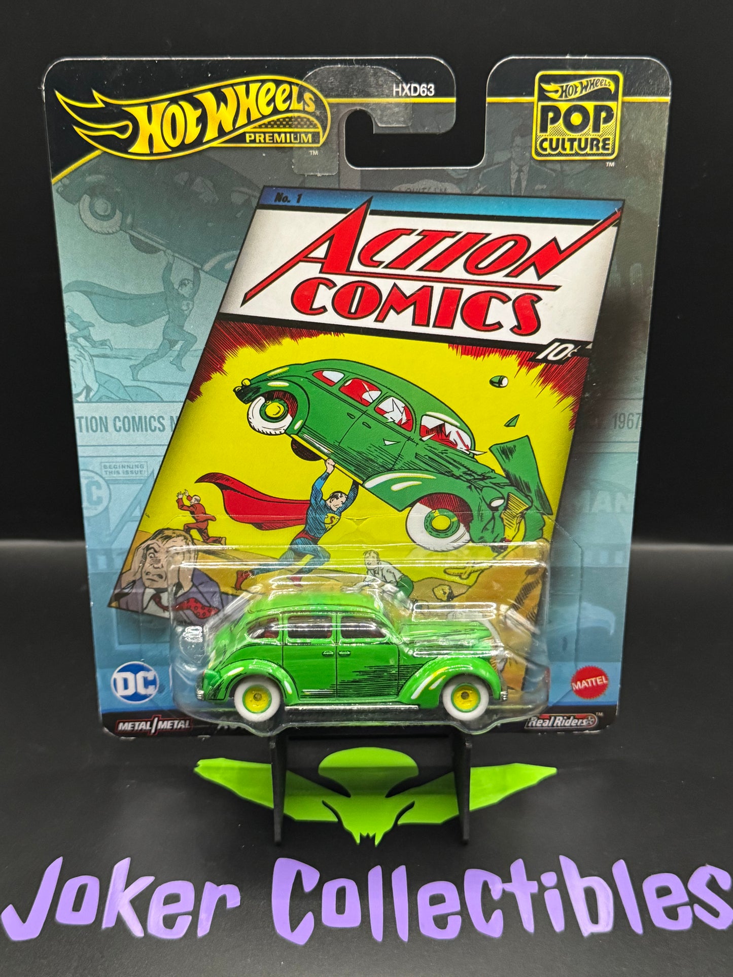 Hot Wheels Premium Pop Culture Action Comics # 1 - Action Sedan