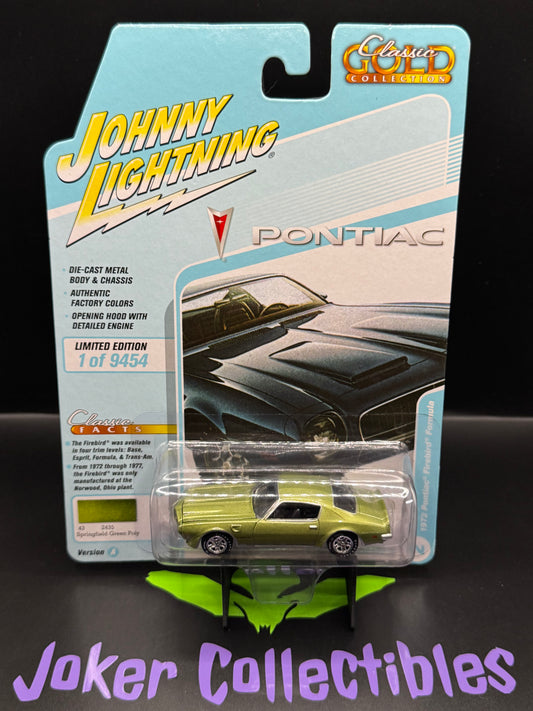 Johnny Lightning Classic Gold 1972 Pontiac Firebird Formula Springfield Green Poly # 2