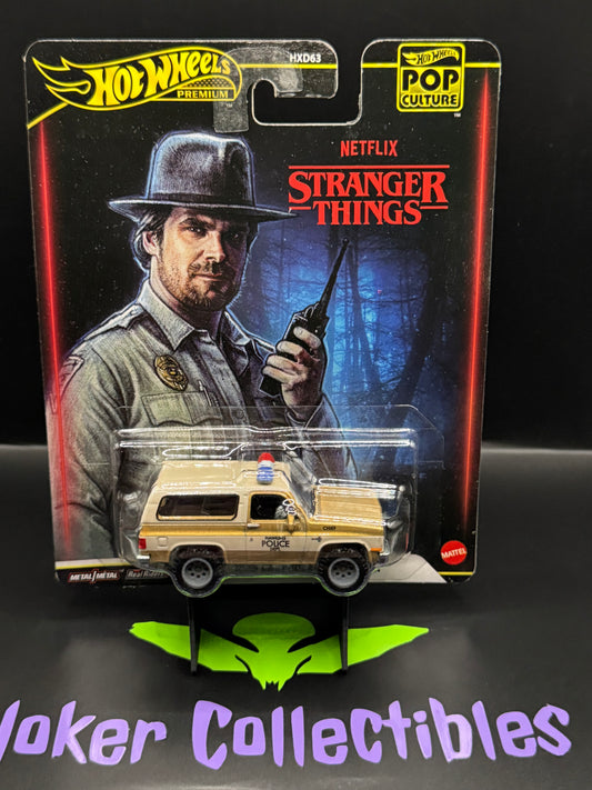 Hot Wheels Premium Pop Culture Stranger Things 1985 Chevrolet K5 Blazer Hawkins Police