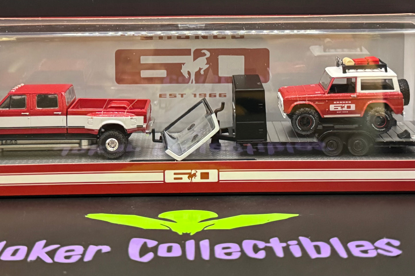 M2 Machines Auto-Haulers 1987 Ford F-350 Truck & 1966 Ford Bronco R100 26-18
