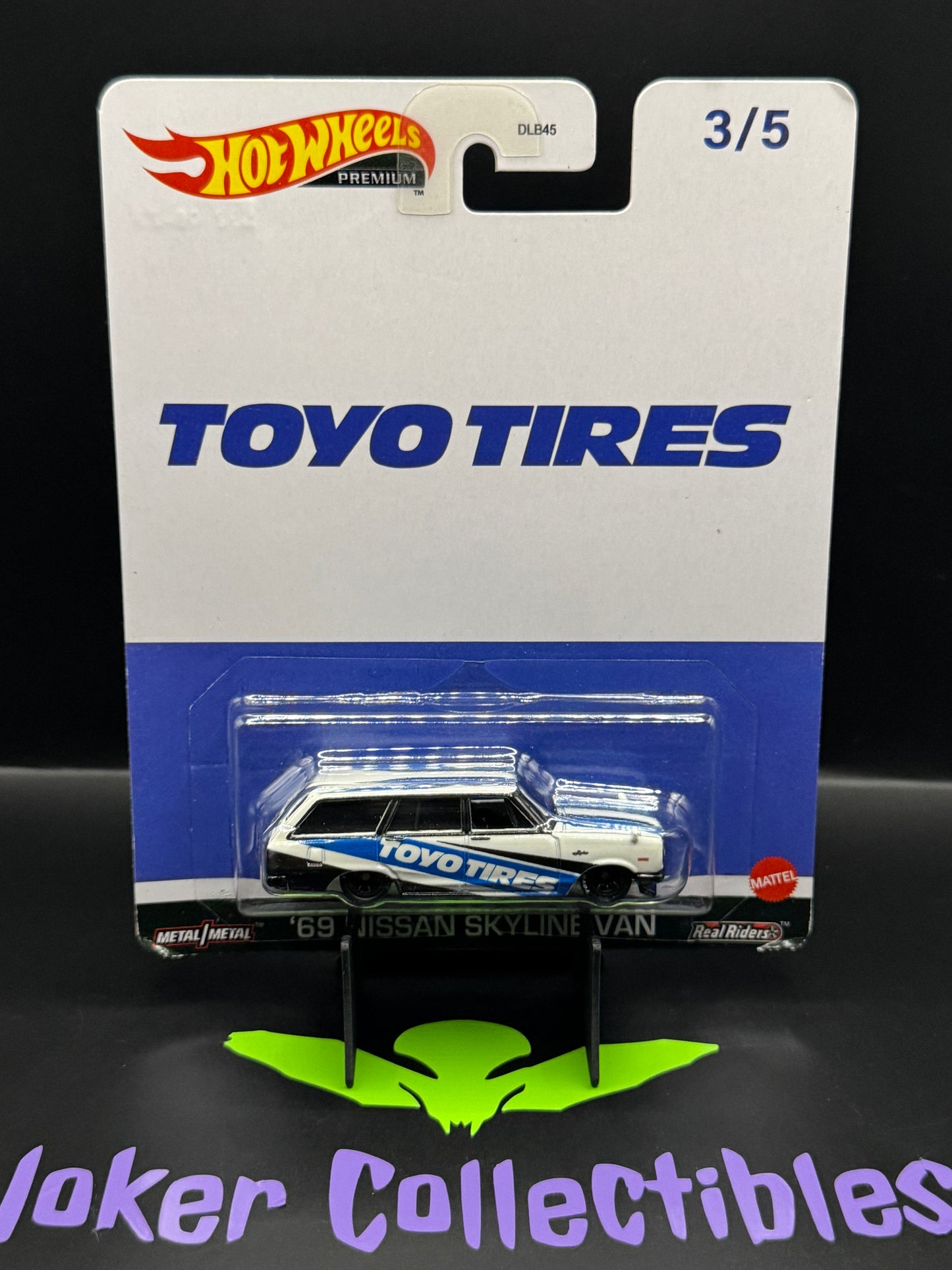 Hot Wheels Premium Toyo Tires '69 Nissan Skyline Van # 3/5