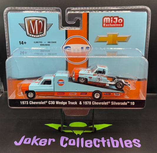 M2 Machines Gulf 1973 Chevrolet C30 Wedge Truck & 1978 Silverado 10 Bedless MJS07