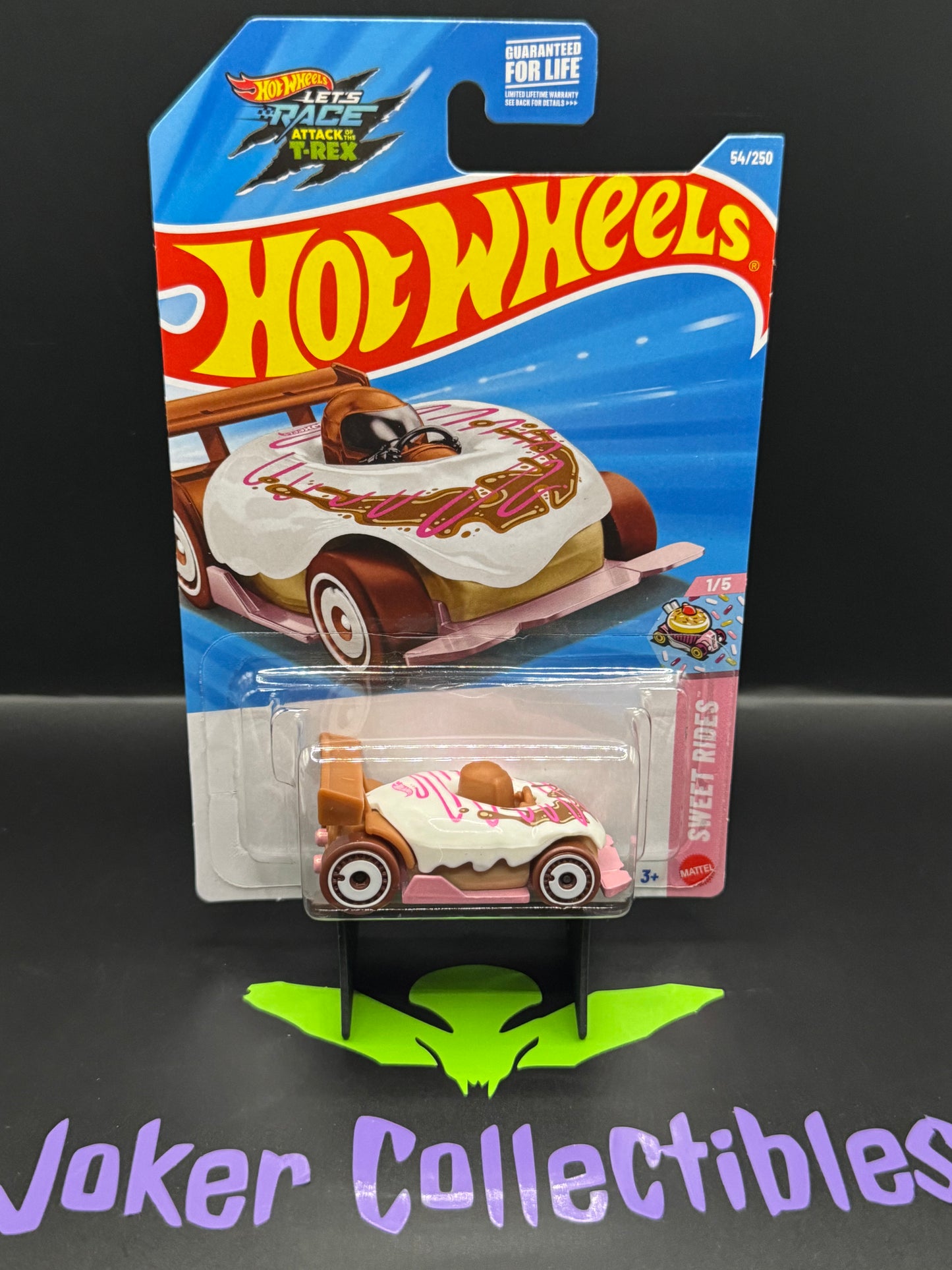Hot Wheels 2026 Pink White Brown Donut Drifter 54/250 Sweet Rides 1/5 M Case
