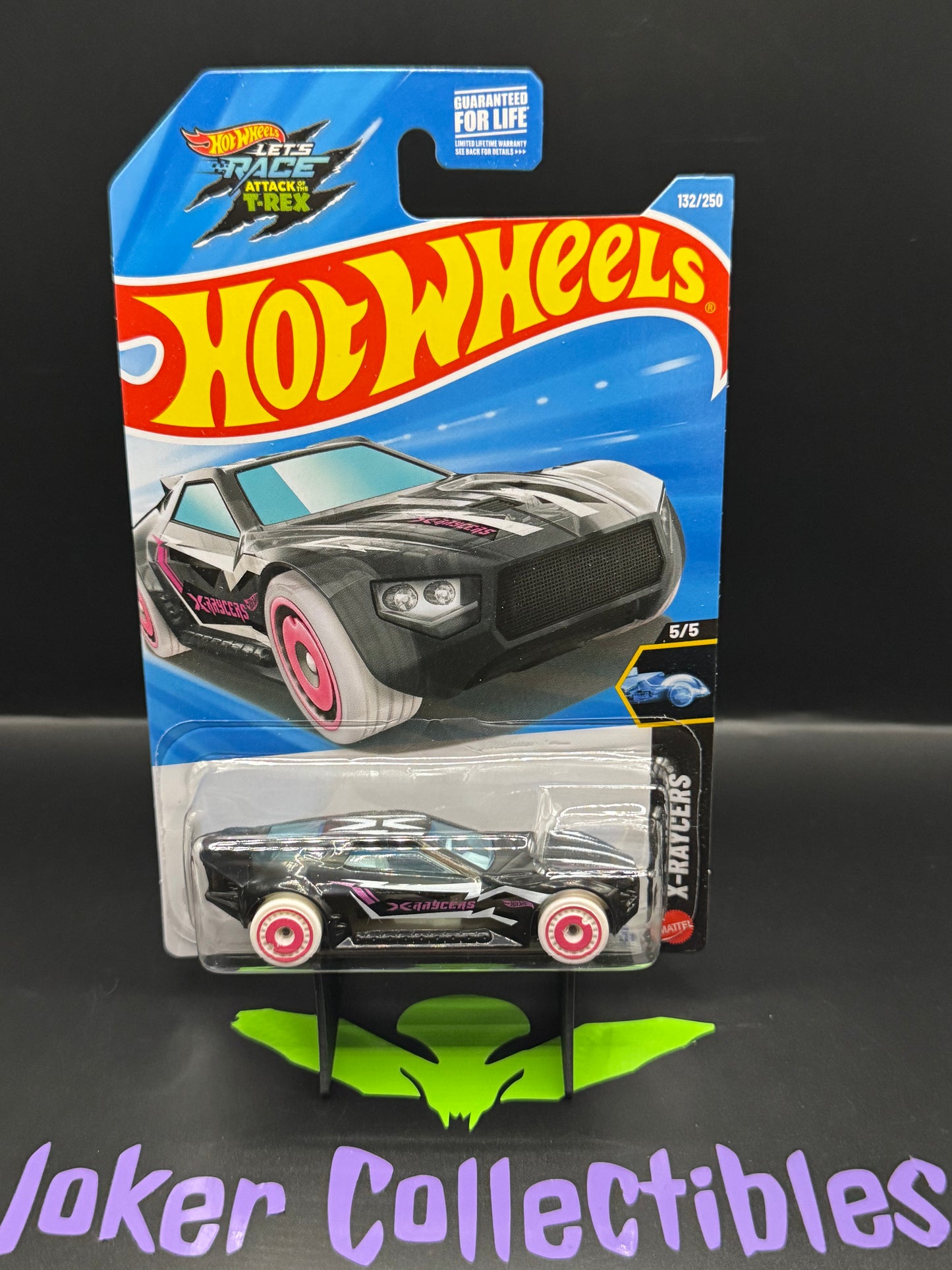 Hot Wheels 2026 Black & Pink Bullet Proof 132/250 X-Raycers 5/5 M Case
