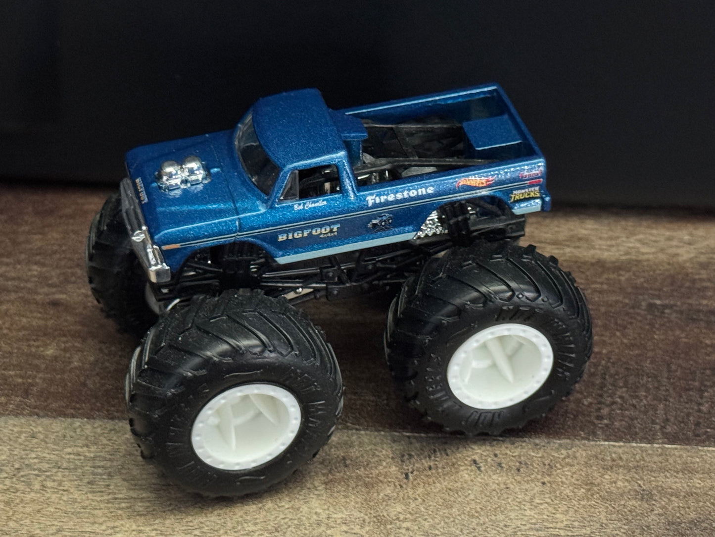 Hot Wheels Monster Trucks Blue Bigfoot New Blister Pull