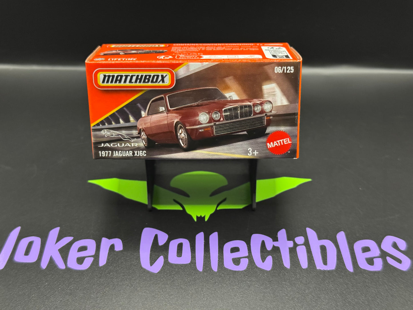 Matchbox 2025 Power Grabs Red 1977 Jaguar XJ6C # 06/125 F Case