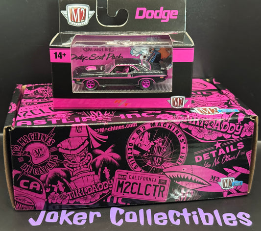 M2 Machines Auto-Club Pink 1970 Dodge Challenger R/T HEMI S52 24-87 1000 PCS