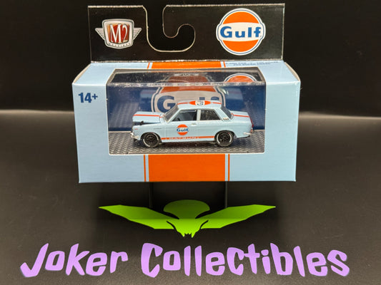 M2 Machines Gulf 1970 Datsun 510 WMTS19 25-22
