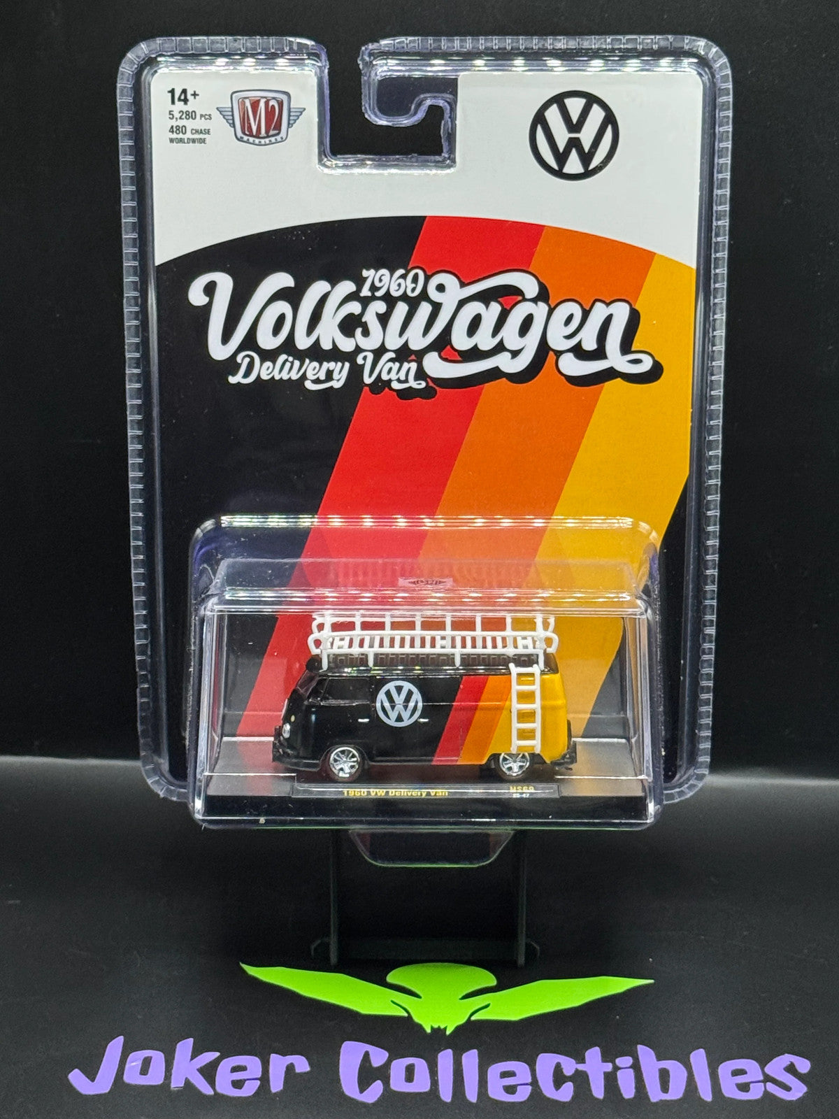 M2 Machines 1960 Volkswagen VW Delivery Van Black w/ Rack HS69 25-47